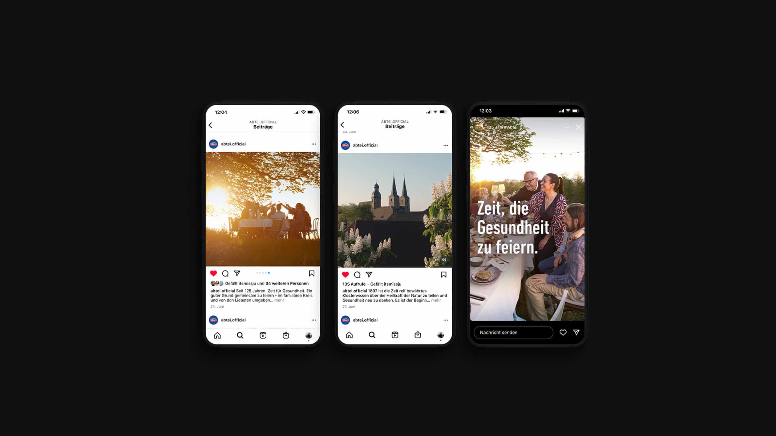 Drei Smartphones mit Instagram Posts von Abtei