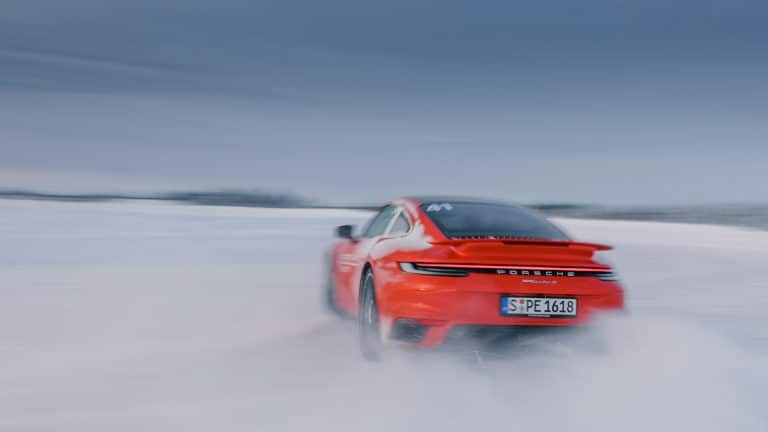 PORSCHE EXPERIENCE – Make it Yours.