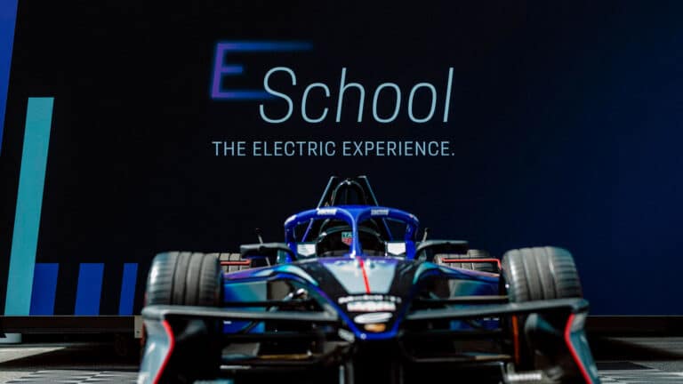 Porsche E-School – the electric experience